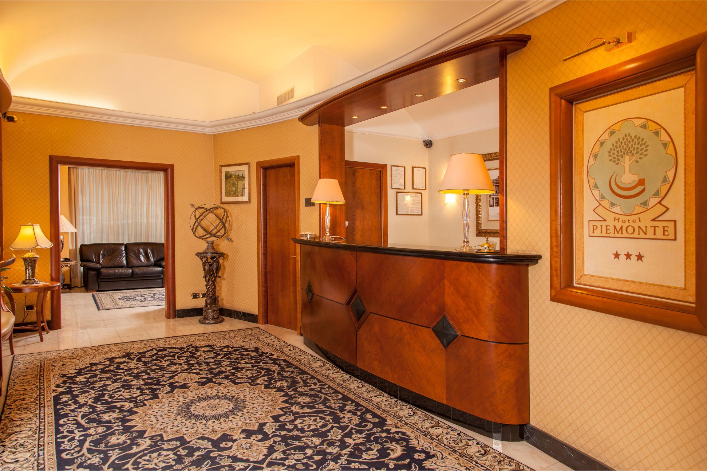 Hotel Piemonte Ρώμη Εξωτερικό φωτογραφία