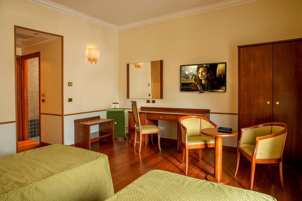Hotel Piemonte Ρώμη Εξωτερικό φωτογραφία
