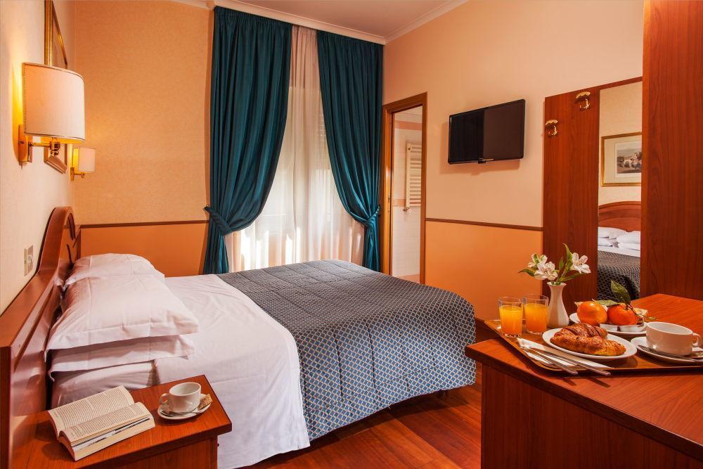 Hotel Piemonte Ρώμη Εξωτερικό φωτογραφία